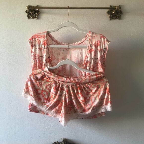 NWT Anthropologie. Two-Piece Knit Short Set. - Picture 6 of 15